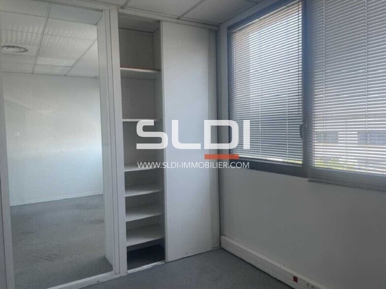 51 Rue Emile Decorps, Villeurbanne à louer - Photo intérieure – Image 3 sur 8