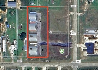 Plus de détails pour 904 Road 5007, Cleveland, TX - Industriel/Logistique à vendre