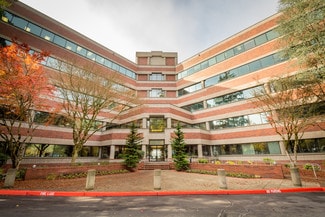 Plus de détails pour 5 Centerpointe Dr, Lake Oswego, OR - Bureau à louer