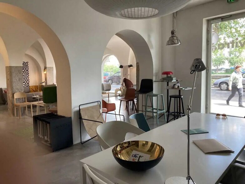 Bureau dans Lyon à vendre - Photo de l’immeuble – Image 3 sur 6