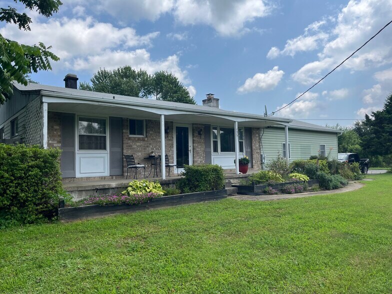 135 Hanover Pike, Hampstead, MD à vendre - Photo de l’immeuble – Image 2 sur 15