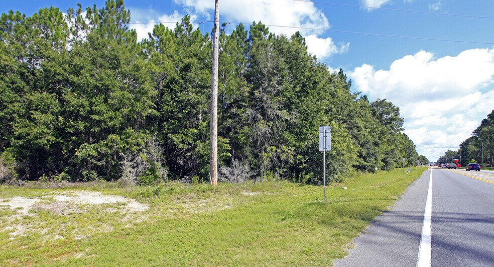 2526 Crawfordville Hwy, Crawfordville, FL à vendre - Photo de l’immeuble – Image 2 sur 7