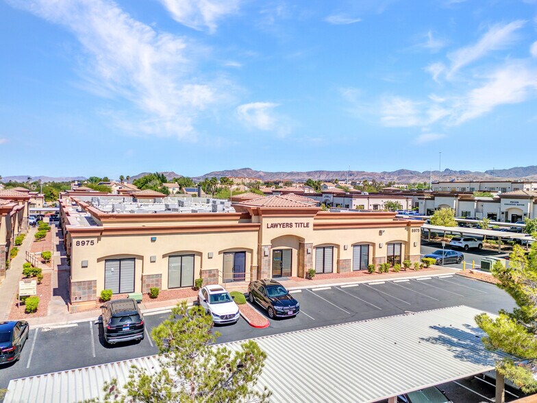 8905 S Pecos Rd, Henderson, NV à louer - Photo de l’immeuble – Image 3 sur 32