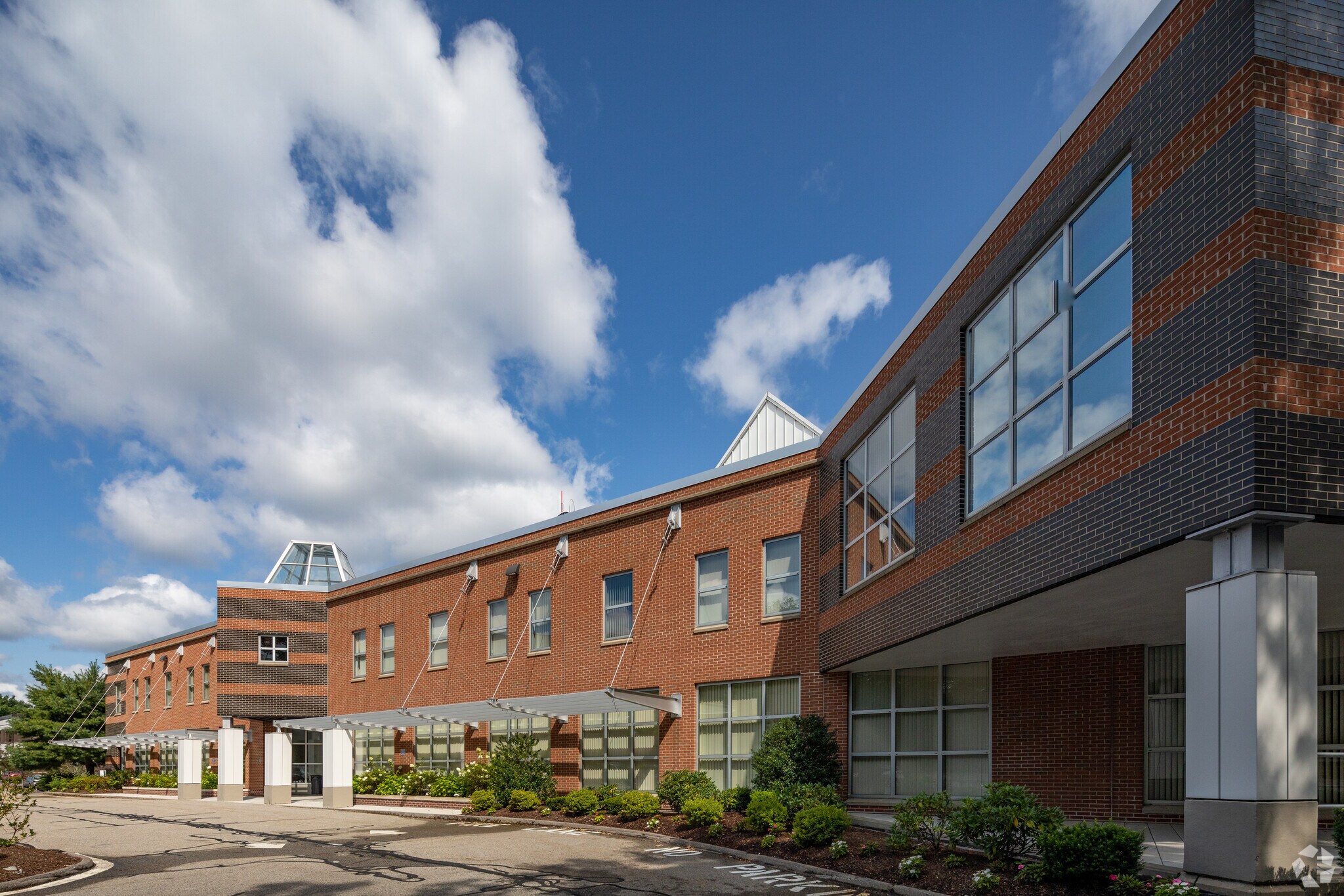 144 Gould St, Needham, MA à louer Photo principale– Image 1 sur 6