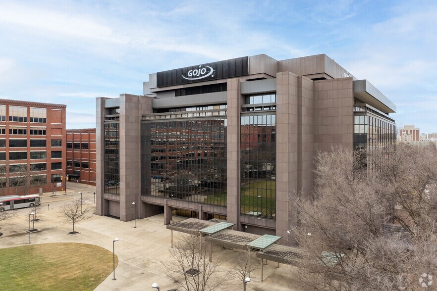 1 Gojo Plz, Akron, OH à louer - Photo de l’immeuble – Image 1 sur 5