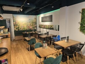 Local commercial dans Barcelone, Barcelona à louer Photo intérieure– Image 1 sur 13