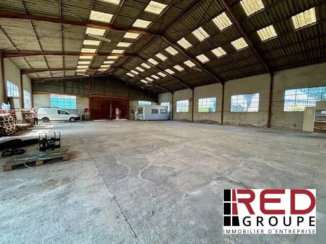 Industriel/Logistique dans Gardanne à louer - Photo de l’immeuble – Image 2 sur 5