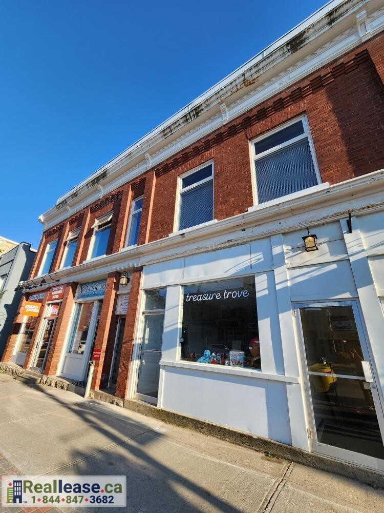 155-165 Main St W, Shelburne, ON à louer Photo intérieure– Image 1 sur 22