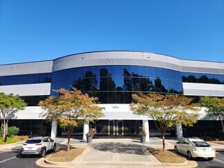 Plus de détails pour 5565 Centerview Dr, Raleigh, NC - Bureau à louer