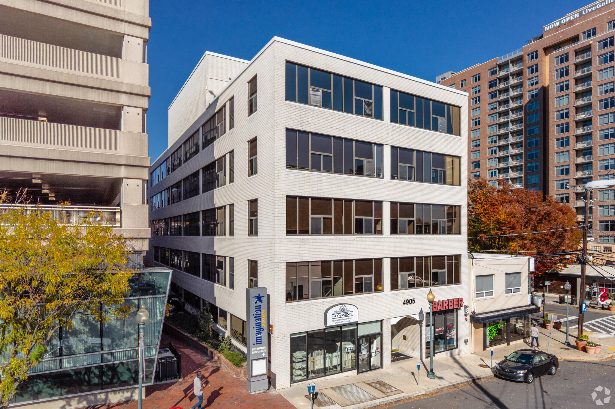 4905 Del Ray Ave, Bethesda, MD à louer Photo de l’immeuble– Image 1 sur 8