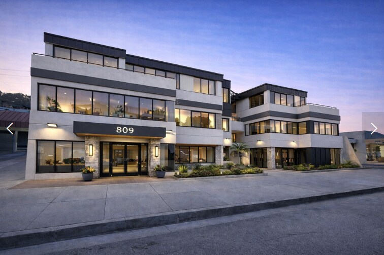 809 S Atlantic Blvd, Monterey Park, CA à vendre - Photo de l’immeuble – Image 3 sur 19