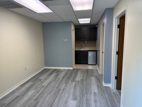 14902 Winding Creek Ct, Tampa, FL à louer Photo intérieure– Image 1 sur 6