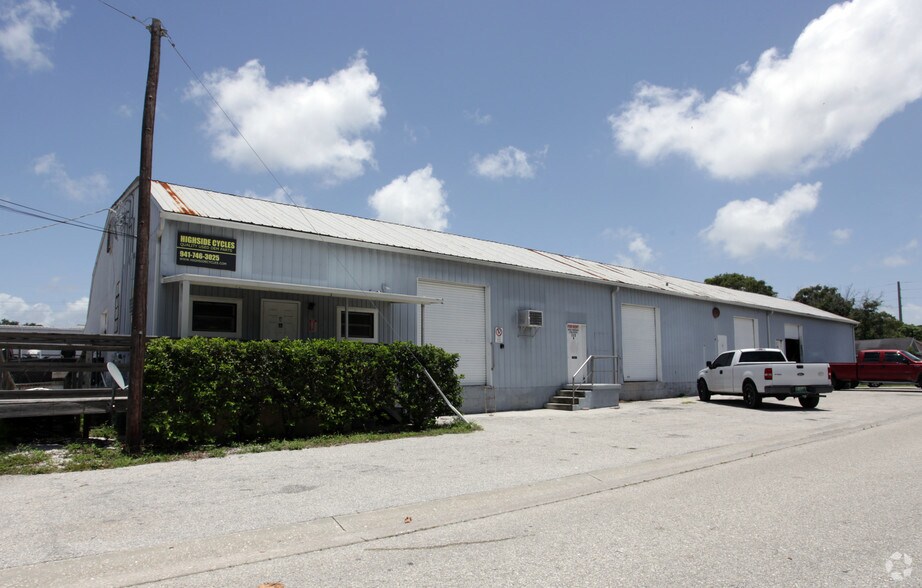715 E 5th St, Bradenton, FL à vendre - Photo de l’immeuble – Image 3 sur 10