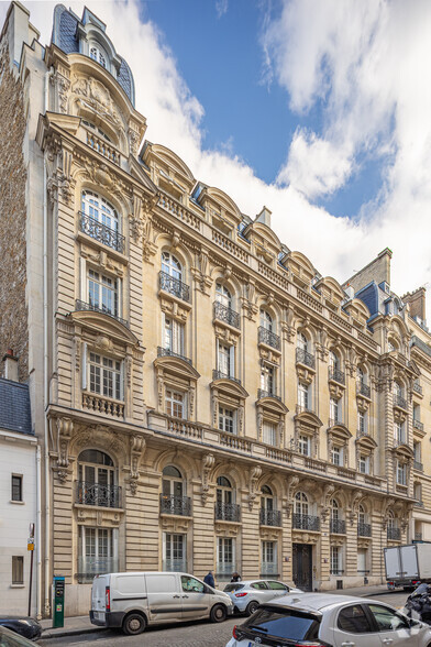 Bureau dans Paris à louer - Photo de l’immeuble – Image 2 sur 3