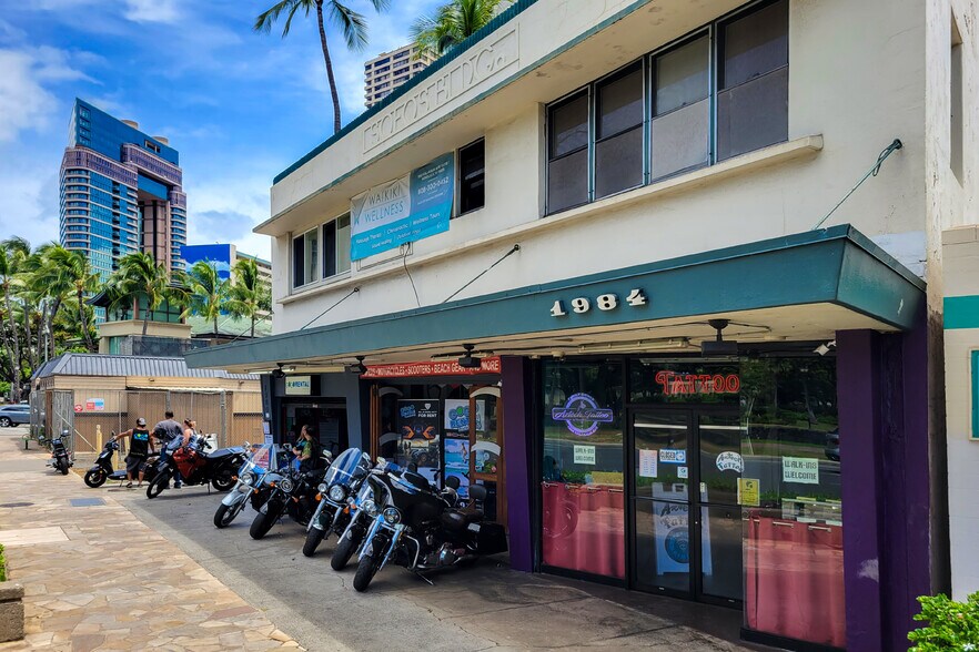 1980-1984 Kalakaua Ave, Honolulu, HI à vendre - Photo de l’immeuble – Image 2 sur 15