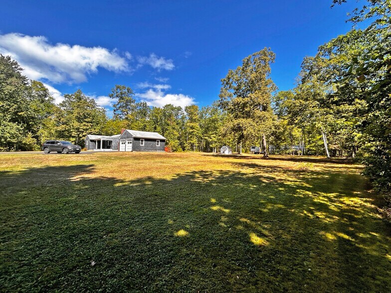 417 Ossipee Trl, Gorham, ME à vendre - Photo de l’immeuble – Image 2 sur 4