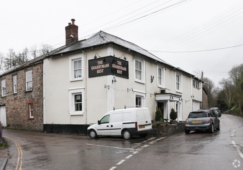 Briton St, Bampton à vendre - Photo principale – Image 1 sur 4