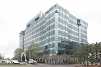 Plus de détails pour 2301 W Big Beaver Rd, Troy, MI - Bureau à louer