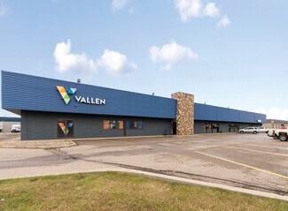 Plus de détails pour 431 MacKenzie Blvd, Wood Buffalo, AB - Bureau à louer