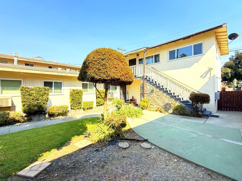 7428-7438 Magnolia Ave, Riverside, CA à vendre - Photo de l’immeuble – Image 3 sur 6