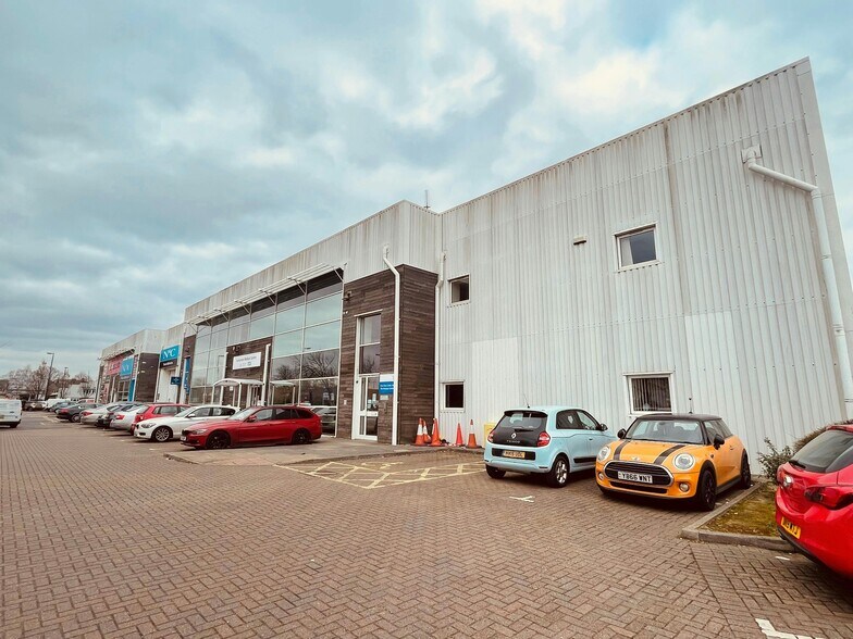 8A-8F Fratton Way, Southsea à louer - Photo de l’immeuble – Image 2 sur 15