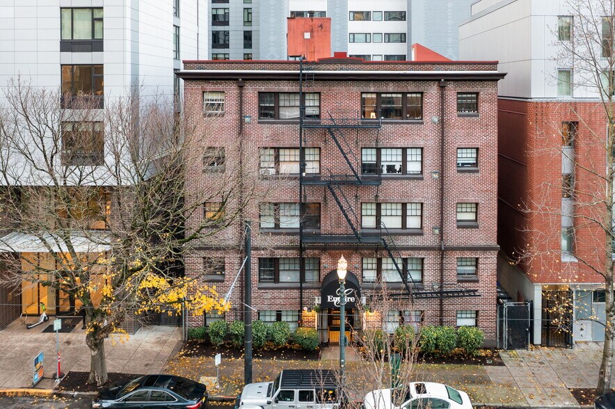 1217 SW 11th Ave, Portland, OR à vendre - Photo principale – Image 1 sur 19