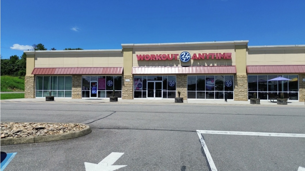 2340 Sandstone Dr, Morristown, TN à louer Photo principale– Image 1 sur 2