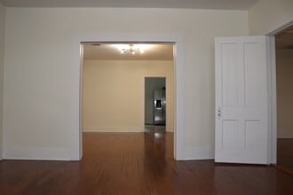 2008 Crockett St, Houston, TX à louer Photo intérieure– Image 2 sur 3