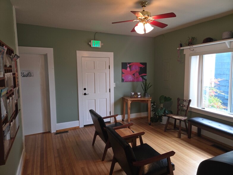 1707 F St, Bellingham, WA à louer - Photo intérieure – Image 2 sur 6