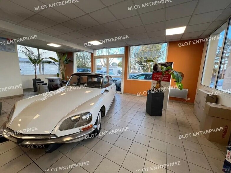 Bureau dans Pacé à louer - Photo intérieure – Image 2 sur 11