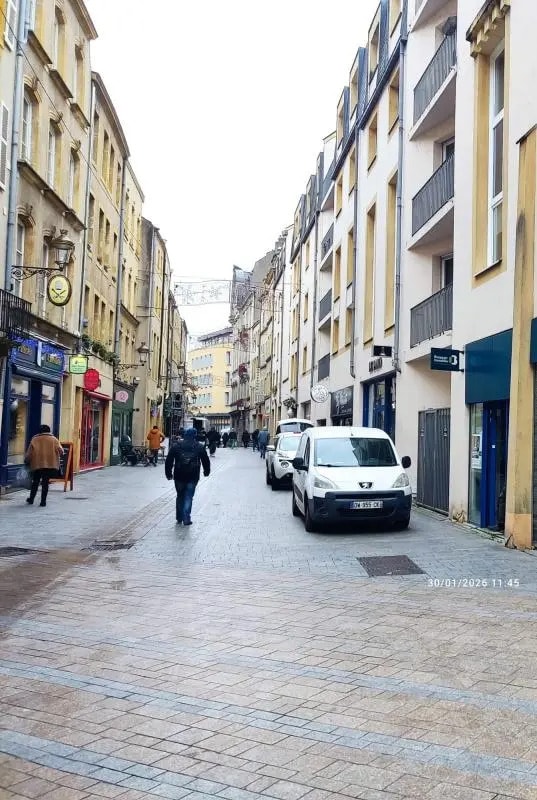 Local commercial dans Metz à louer Photo de l’immeuble– Image 1 sur 5