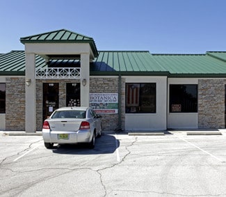 Plus de détails pour 101-131 E 13th St, Saint Cloud, FL - Bureau à louer