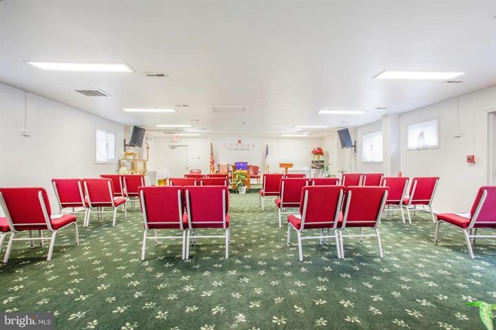 4510 Brooks St NE, Washington, DC à louer - Photo de l’immeuble – Image 2 sur 38