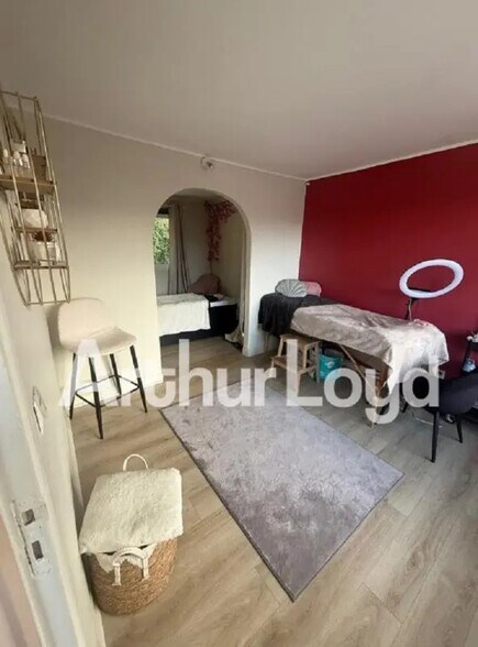 Bureau dans Caen à louer - Photo de l’immeuble – Image 2 sur 4