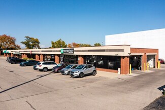 Plus de détails pour 371-385 N Gary Ave, Carol Stream, IL - Local commercial à louer