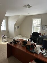 184 Worcester Providence Tpke, Sutton, MA à louer Photo intérieure– Image 2 sur 3