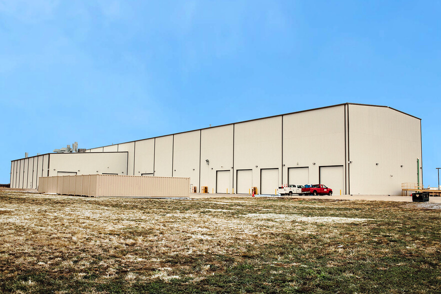 200 Industrial Blvd, Elgin, OK à vendre - Photo de l’immeuble – Image 2 sur 8