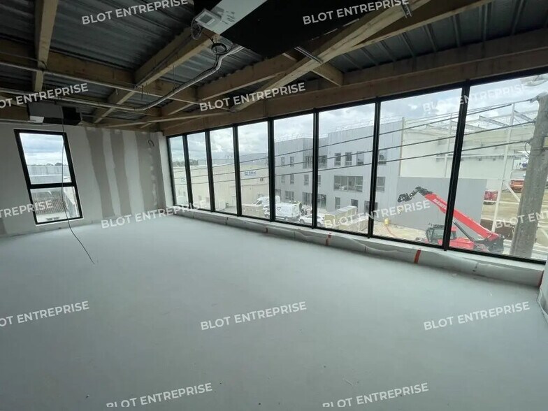 Bureau dans Lorient à louer - Photo de l’immeuble – Image 3 sur 5