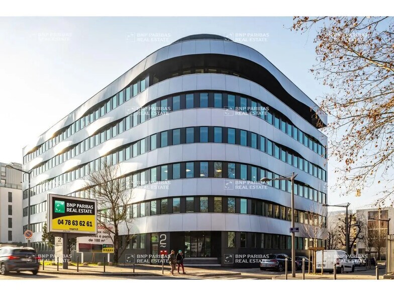 Bureau dans Lyon à louer - Photo de l’immeuble – Image 1 sur 10