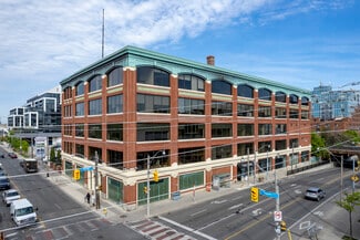Plus de détails pour 672 Dupont St, Toronto, ON - Local commercial à louer