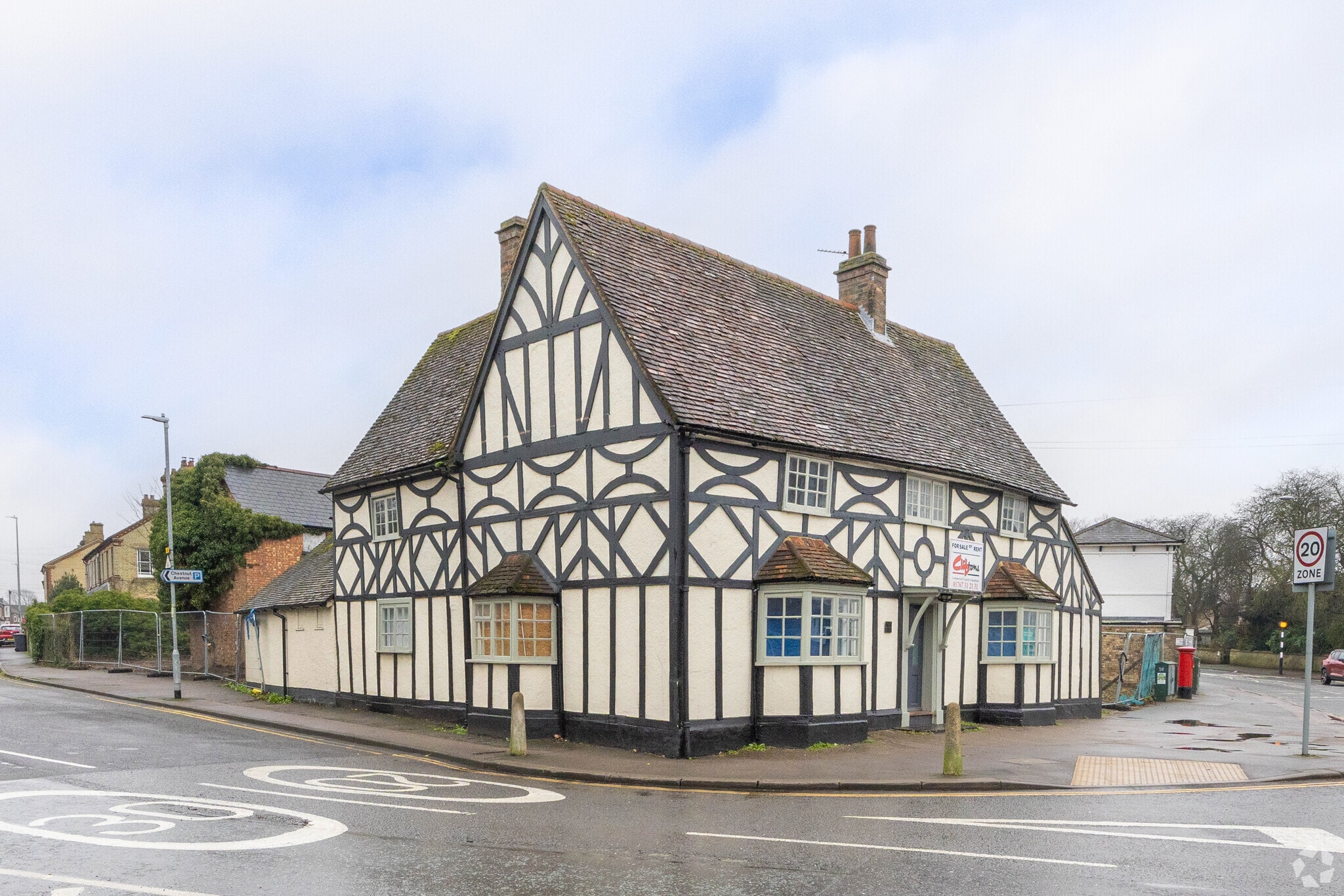 The Red Lion, 1 London Rd, Biggleswade à louer Photo principale– Image 1 sur 3