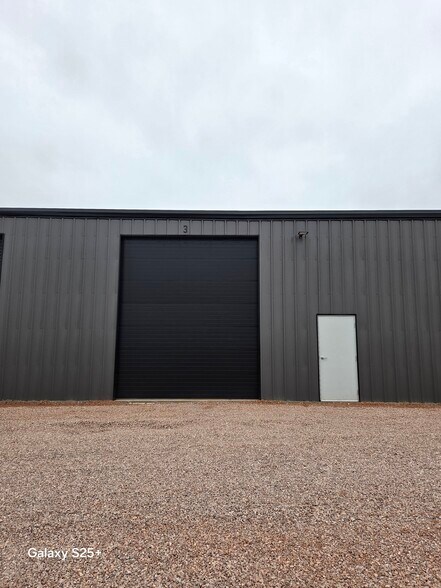 13 Ben Dr Suite 3, Moorcroft Wy 82721, Moorcroft, WY à louer - Photo de l’immeuble – Image 1 sur 6