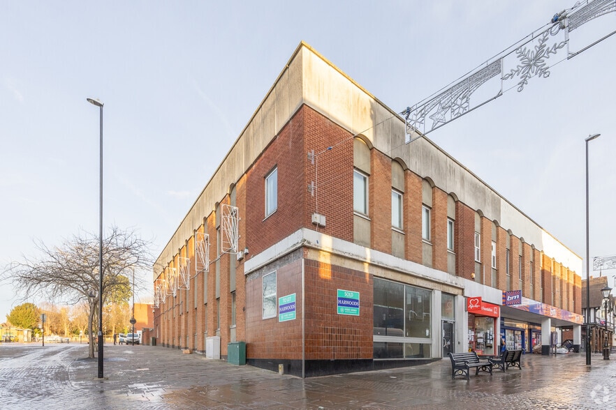 6-8 Market St, Wellingborough à louer - Photo principale – Image 1 sur 2