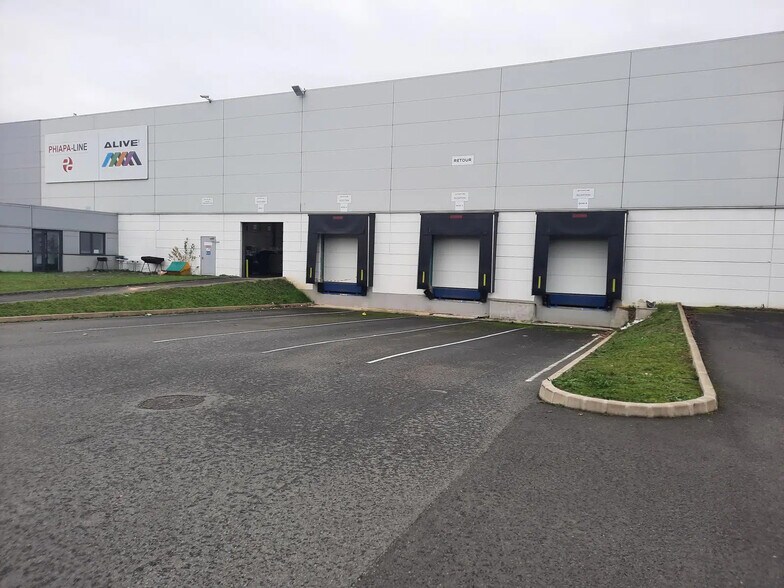 Industriel/Logistique dans Moissy-Cramayel à louer - Photo de l’immeuble – Image 1 sur 5