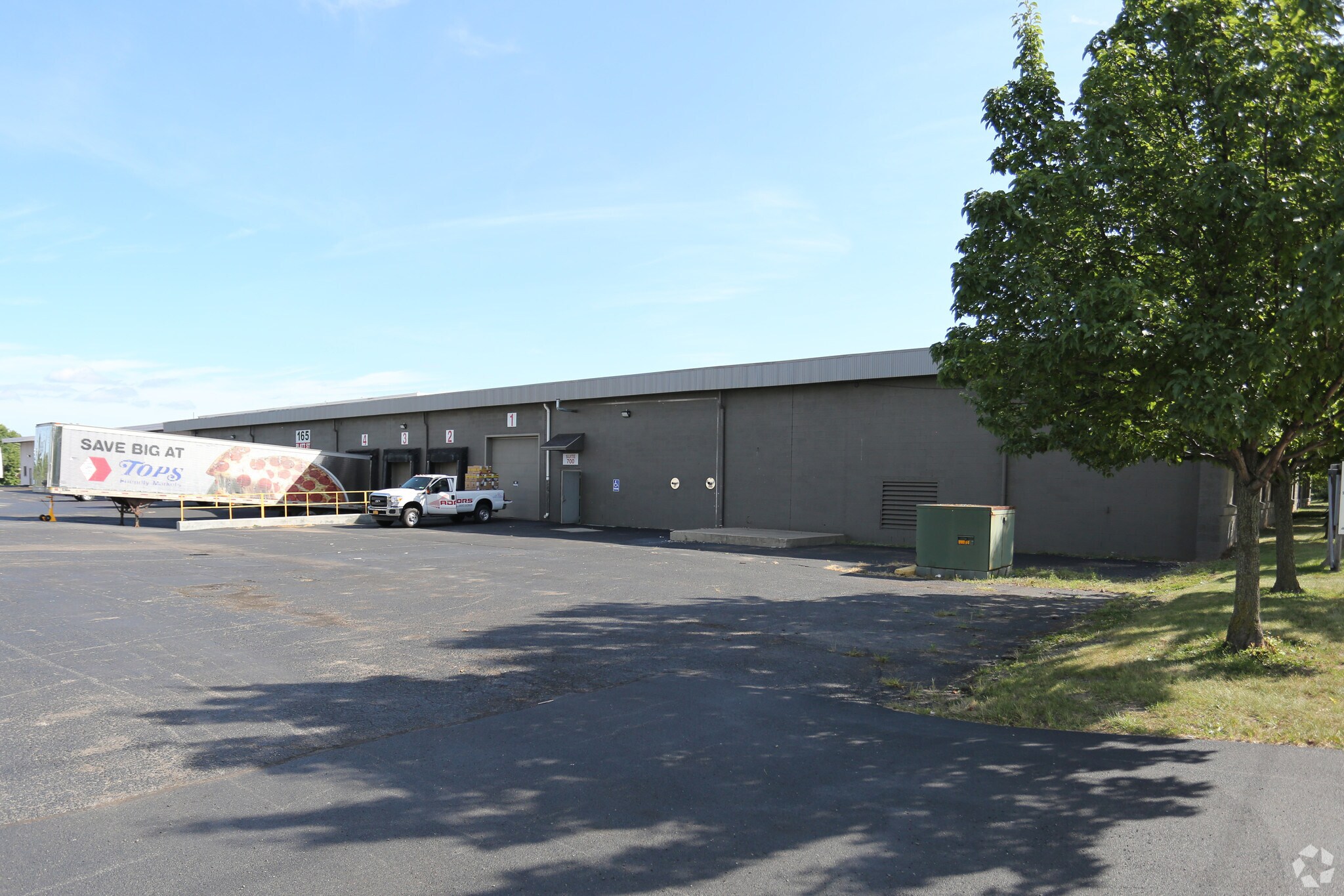 165 S Platt St, Albion Town Orleans, NY à vendre Photo principale– Image 1 sur 22