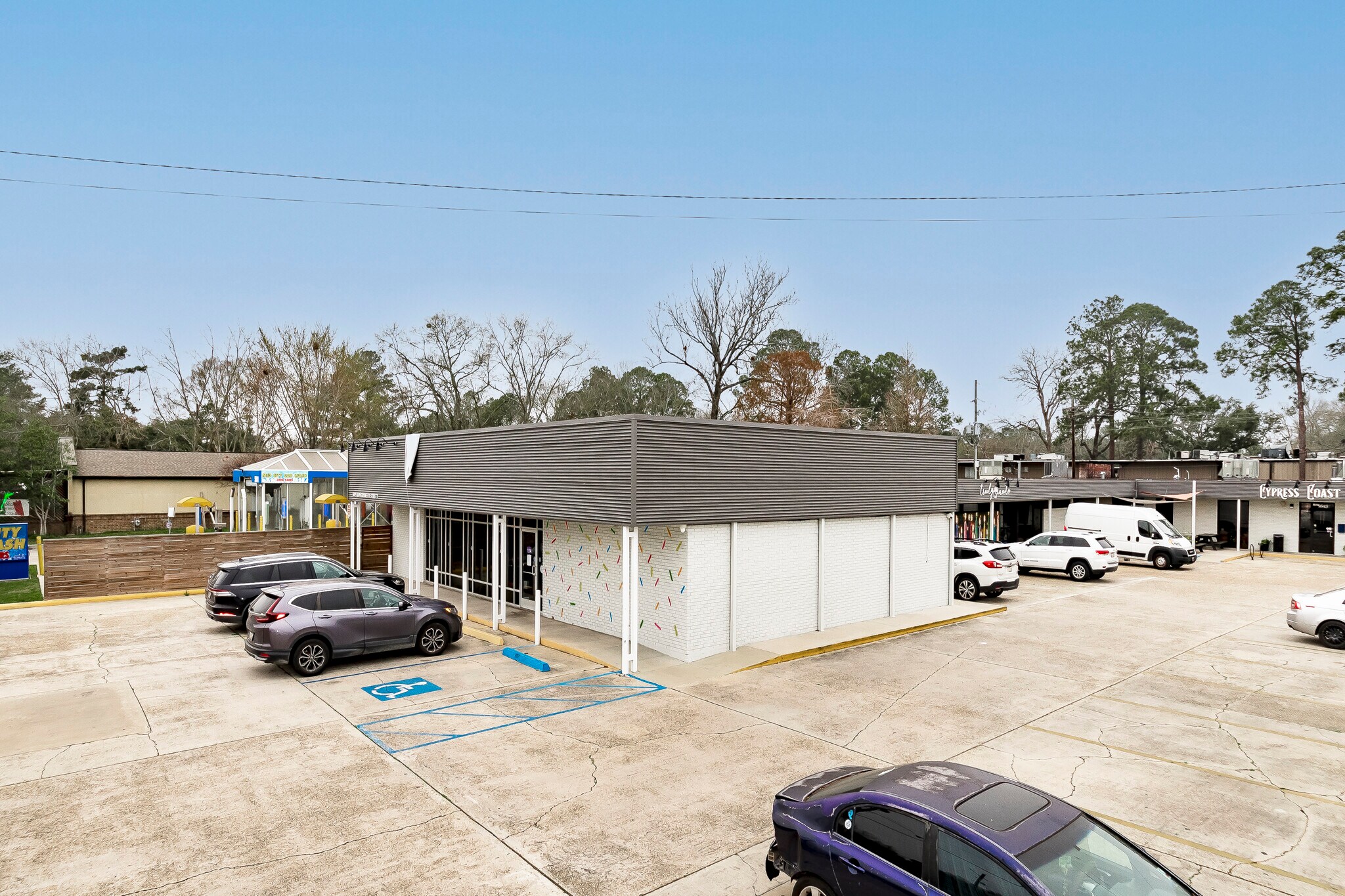 5621-5643 Government St, Baton Rouge, LA à louer Photo de l’immeuble– Image 1 sur 10