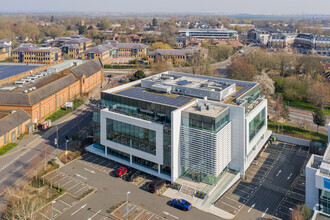 5 Chertsey Ln, Staines, MDS - VUE AÉRIENNE  vue de carte - Image1