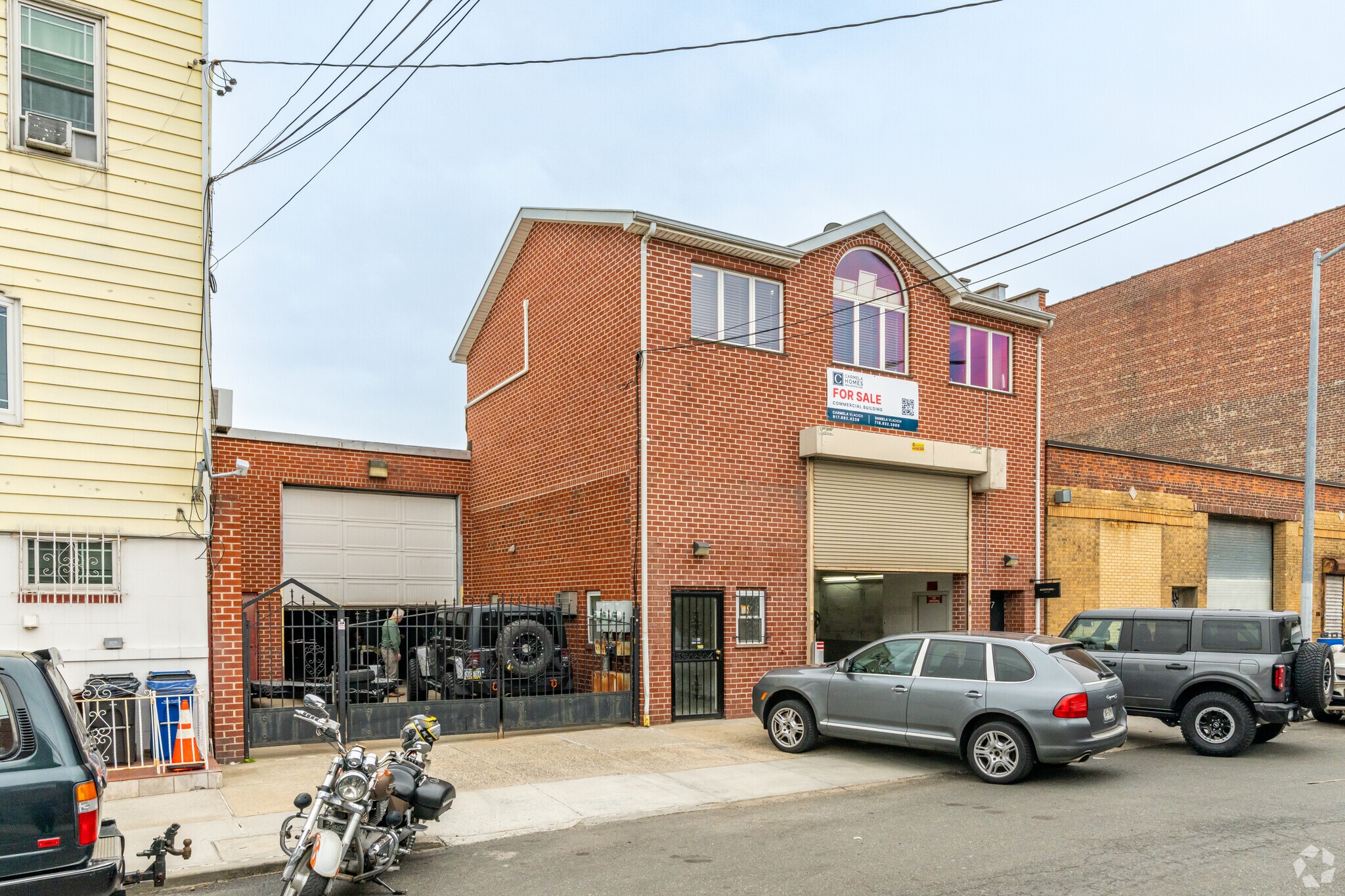 2477 47th St, Astoria, NY à louer Photo principale– Image 1 sur 6