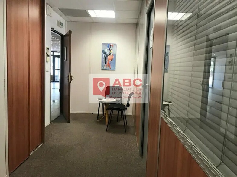 Bureau dans Baillargues à louer - Photo intérieure – Image 2 sur 6