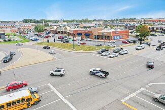 Plus de détails pour 3899 Veterans Memorial Pky, Saint Peters, MO - Local commercial à louer